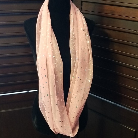 Infinity Scarf - Picture 2 of 3